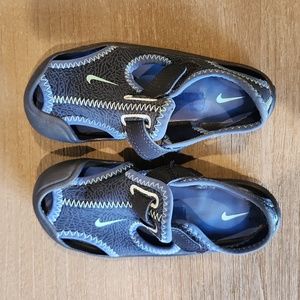 Adidas Toddler Boy Size 9 Water Shoes